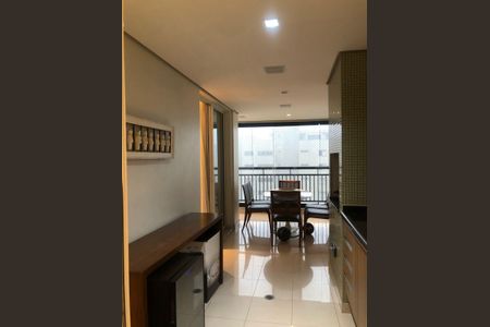 Apartamento à venda com 221m², 4 quartos e 4 vagas