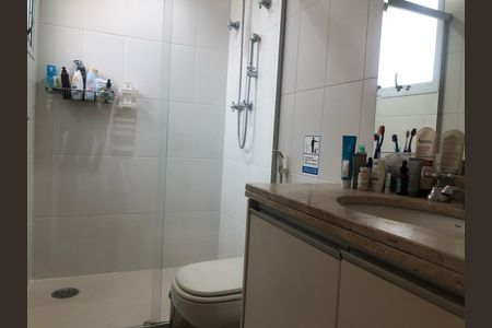 Apartamento à venda com 221m², 4 quartos e 4 vagas