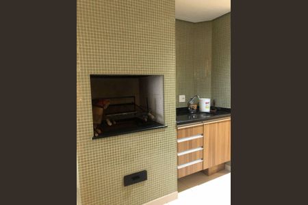 Apartamento à venda com 221m², 4 quartos e 4 vagas