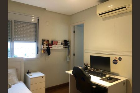 Apartamento à venda com 221m², 4 quartos e 4 vagas