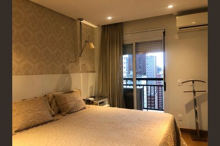 Apartamento à venda com 221m², 4 quartos e 4 vagas