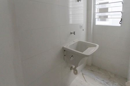 Apartamento à venda com 35m², 2 quartos e sem vaga Apartamento à venda com 35m², 2 quartos e sem vagaÁrea de Serviço