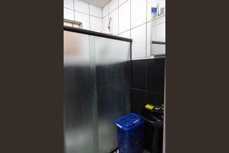 Casa à venda com 255m², 5 quartos e 3 vagasBanheiro - Casa 2