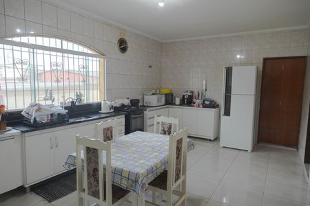 Casa à venda com 255m², 5 quartos e 3 vagasCozinha - Casa 1