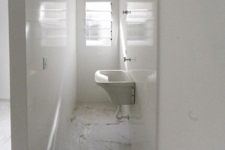 Apartamento à venda com 35m², 2 quartos e sem vaga Apartamento à venda com 35m², 2 quartos e sem vagaÁrea de Serviço