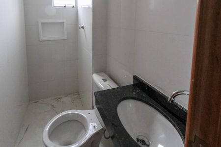 Apartamento à venda com 35m², 2 quartos e sem vagaBanheiro