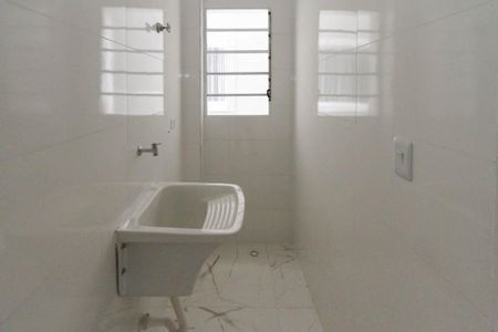 Apartamento à venda com 35m², 2 quartos e sem vagaÁrea Serviço