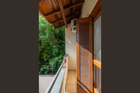 Casa de condomínio para alugar com 64m², 2 quartos e 1 vaga Casa de condomínio para alugar com 64m², 2 quartos e 1 vagaVaranda do Quarto 2