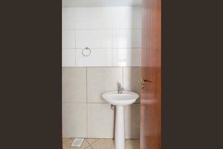 Casa de condomínio para alugar com 64m², 2 quartos e 1 vaga Casa de condomínio para alugar com 64m², 2 quartos e 1 vagaLavabo