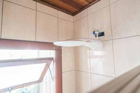 Casa de condomínio para alugar com 64m², 2 quartos e 1 vaga Casa de condomínio para alugar com 64m², 2 quartos e 1 vagaBanheiro da Suíte