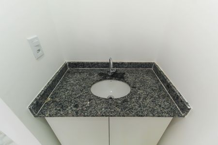 Apartamento para alugar com 50m², 2 quartos e sem vagaBanheiro