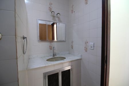 Casa de condomínio à venda com 100m², 3 quartos e sem vagaBanheiro Social