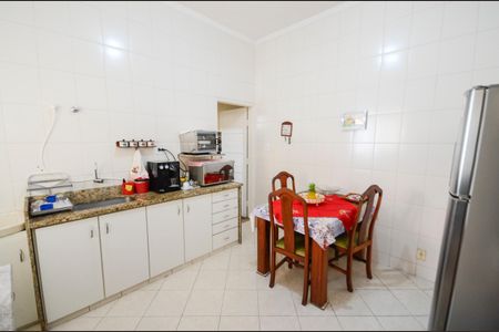 Casa à venda com 320m², 6 quartos e 1 vagaCozinha 1
