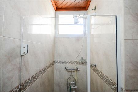 Casa à venda com 320m², 6 quartos e 1 vagaBanheiro 2