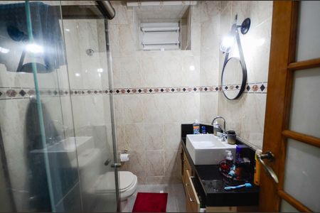 Casa à venda com 320m², 6 quartos e 1 vagaBanheiro 1