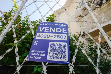 Casa à venda com 320m², 6 quartos e 1 vagaPlaquinha