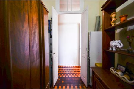 Casa à venda com 320m², 6 quartos e 1 vagaQuarto 2