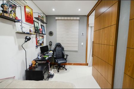 Casa à venda com 320m², 6 quartos e 1 vagaQuarto 5