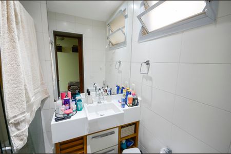 Casa à venda com 320m², 6 quartos e 1 vagaBanheiro da Suíte