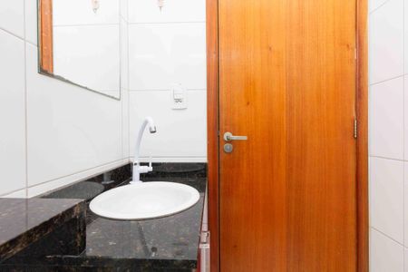 Apartamento à venda com 33m², 1 quarto e sem vagaBanheiro