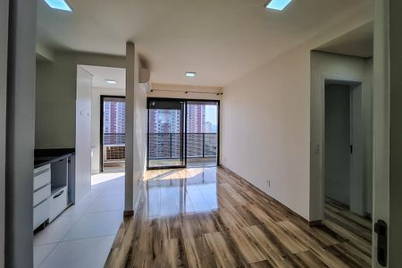 Apartamento à venda com 42m², 1 quarto e 1 vaga Apartamento à venda com 42m², 1 quarto e 1 vagaSala