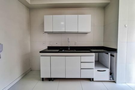 Apartamento à venda com 42m², 1 quarto e 1 vaga Apartamento à venda com 42m², 1 quarto e 1 vagaCozinha