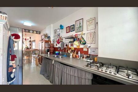 Apartamento para alugar com 140m², 3 quartos e 1 vaga Apartamento para alugar com 140m², 3 quartos e 1 vagaCozinha