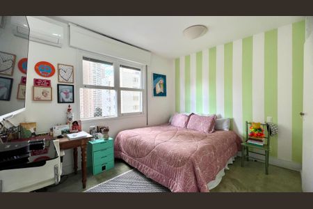 Apartamento para alugar com 140m², 3 quartos e 1 vaga Apartamento para alugar com 140m², 3 quartos e 1 vagaSuite 1