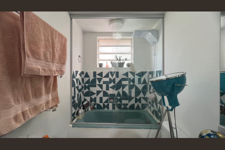 Apartamento para alugar com 140m², 3 quartos e 1 vaga Apartamento para alugar com 140m², 3 quartos e 1 vagaBanheiro da Suíte 1