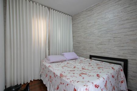 Apartamento à venda com 140m², 3 quartos e 2 vagasSuíte 2