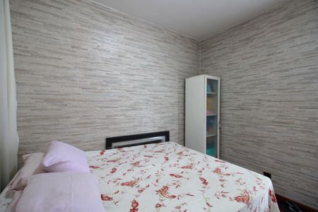 Apartamento à venda com 140m², 3 quartos e 2 vagasSuíte 2