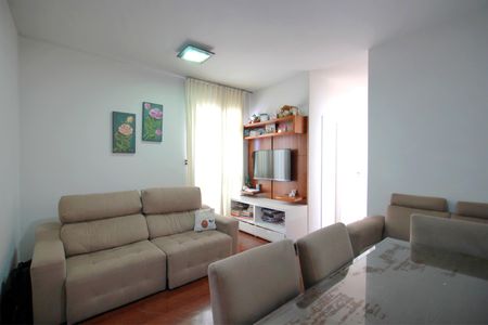 Apartamento à venda com 140m², 3 quartos e 2 vagasSala