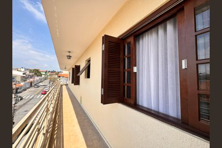 Apartamento à venda com 202m², 2 quartos e 2 vagasVaranda integrativa entre a sala, quarto e suíte