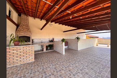 Apartamento à venda com 202m², 2 quartos e 2 vagasCobertura