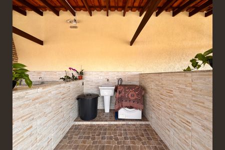 Apartamento à venda com 202m², 2 quartos e 2 vagasLavanderia