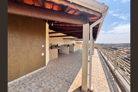 Apartamento à venda com 202m², 2 quartos e 2 vagasCobertura