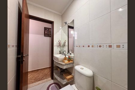 Apartamento à venda com 202m², 2 quartos e 2 vagasBanheiro
