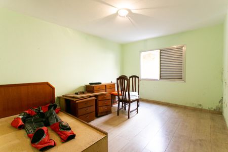 Casa à venda com 230m², 4 quartos e 1 vaga Casa à venda com 230m², 4 quartos e 1 vagaQuarto 4