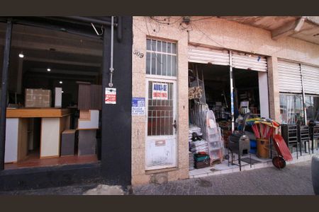 Apartamento para alugar com 25m², 2 quartos e sem vaga Apartamento para alugar com 25m², 2 quartos e sem vagaFachada