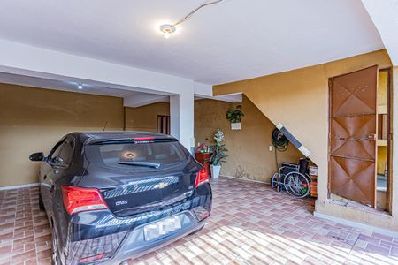 Casa à venda com 115m², 3 quartos e 2 vagas Casa à venda com 115m², 3 quartos e 2 vagasGaragem