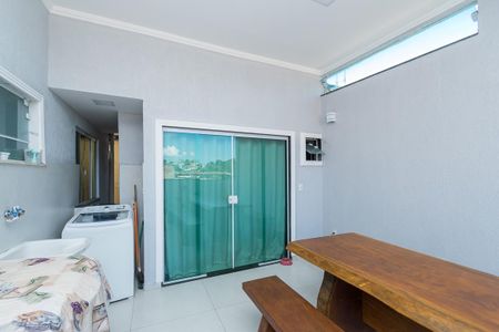 Casa à venda com 400m², 4 quartos e 2 vagasQuarto 4 Suíte 2