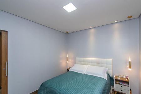 Casa à venda com 400m², 4 quartos e 2 vagasQuarto 3 Suíte 1