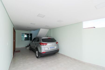 Casa à venda com 400m², 4 quartos e 2 vagasGaragem