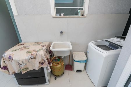 Casa à venda com 400m², 4 quartos e 2 vagasÁrea de Serviço