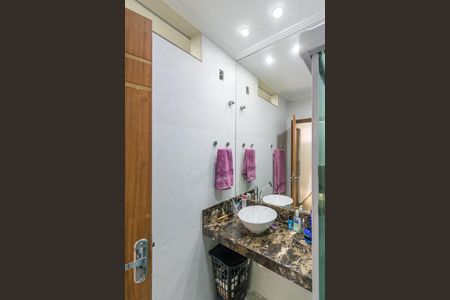 Casa à venda com 400m², 4 quartos e 2 vagasBanheiro da Suíte 1