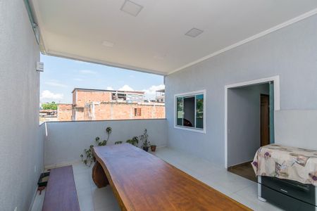Casa à venda com 400m², 4 quartos e 2 vagasÁrea de Serviço