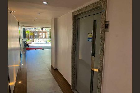 Apartamento à venda com 70m², 2 quartos e 1 vaga