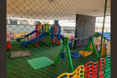 Apartamento à venda com 70m², 2 quartos e 1 vaga