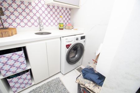 Apartamento à venda com 106m², 2 quartos e 1 vagaÁrea de Serviço