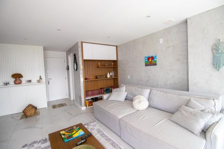 Apartamento à venda com 106m², 2 quartos e 1 vagaSala